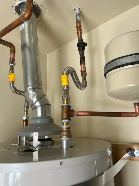 Water heater installation and plumbing repair in Chicago Heights